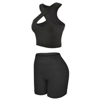 Set Deportivo Seamless: Short Push-Up y Top Cruzado de Tirante Ancho