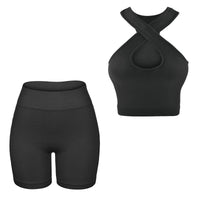 Set Deportivo Seamless: Short Push-Up y Top Cruzado de Tirante Ancho