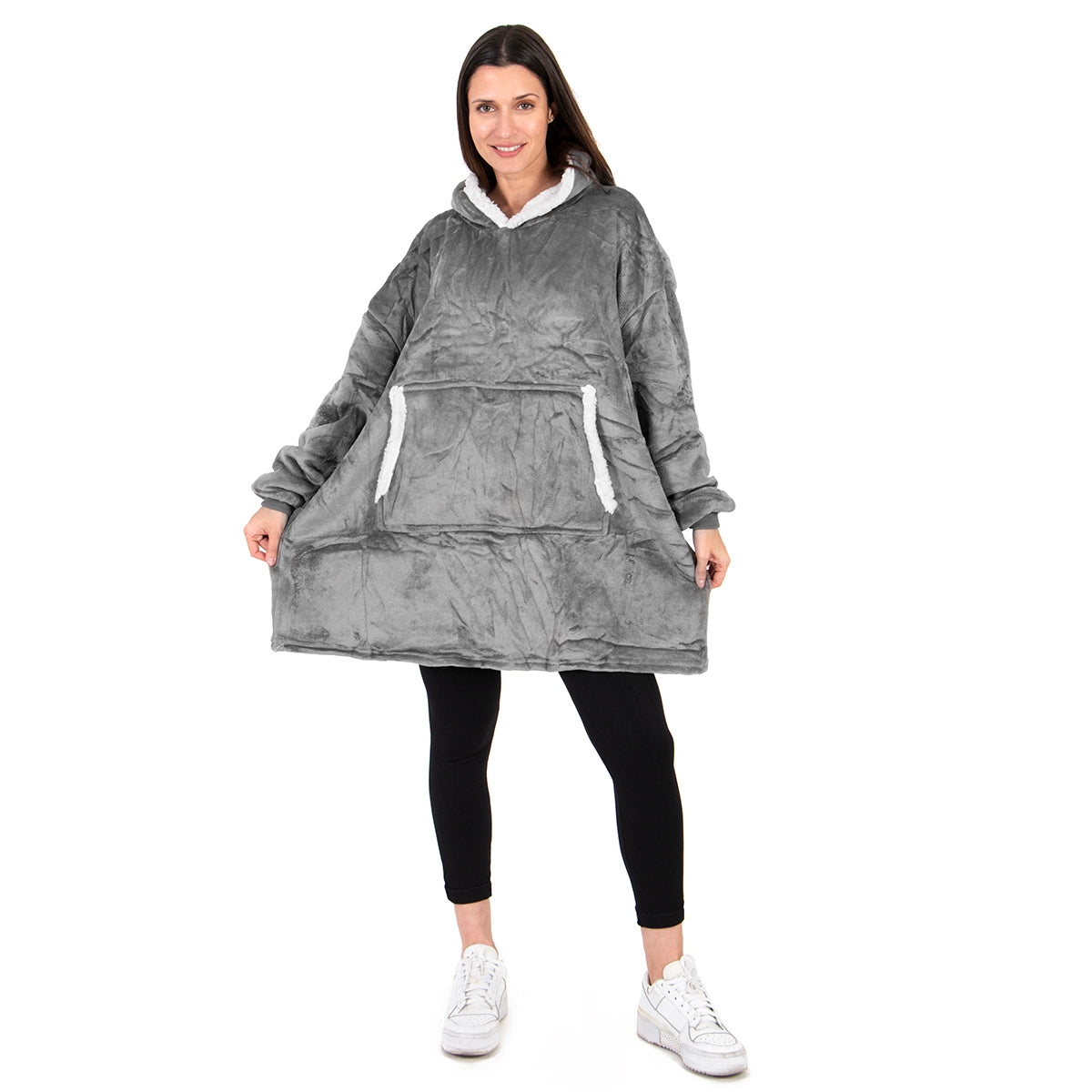sudadera gris con borrego